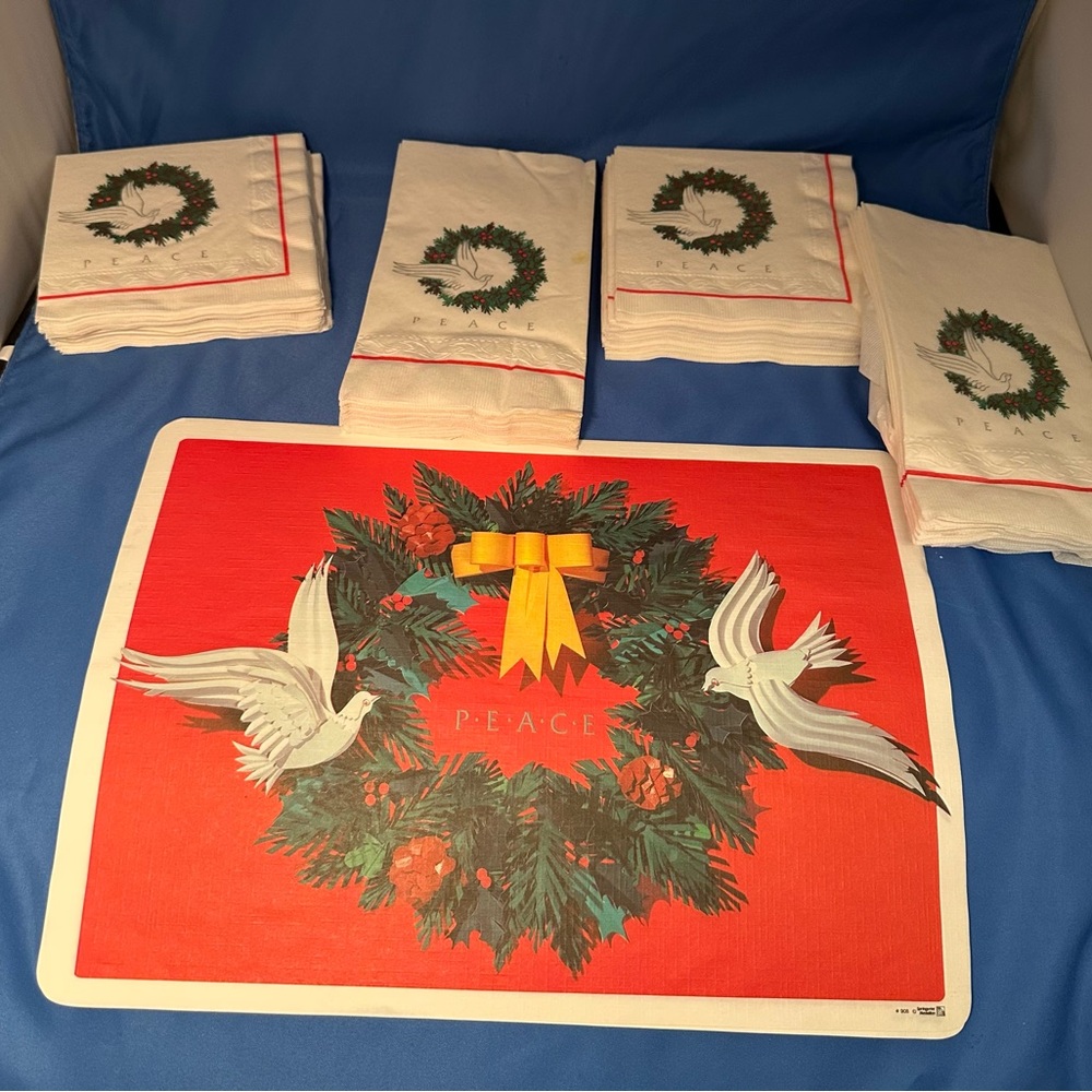 Vintage Holiday Table Settings